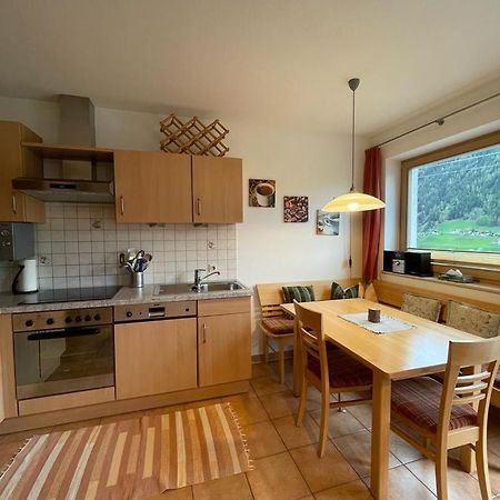 Haus Harbauer Lägenhet Neustift im Stubaital Exteriör bild