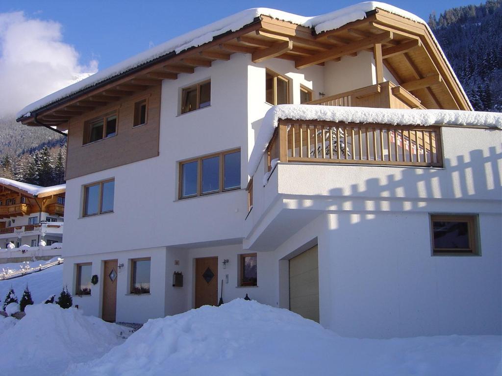 Haus Harbauer Lägenhet Neustift im Stubaital Exteriör bild